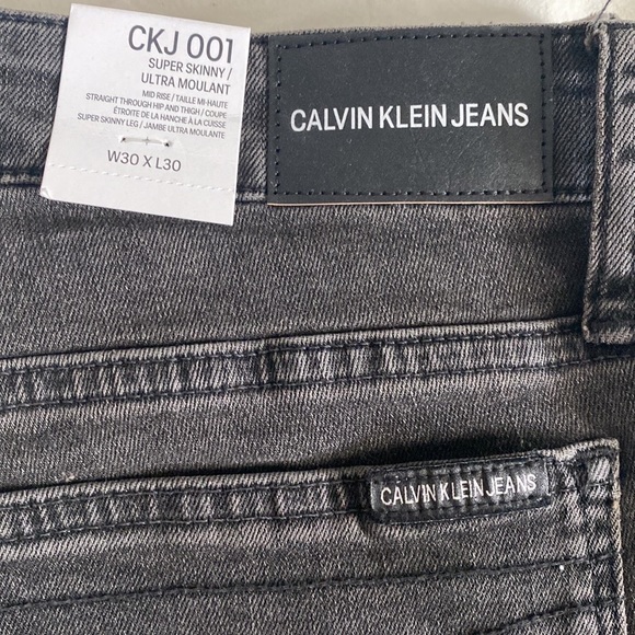 Calvin Klein Jeans Denim - Calvin Klein Jeans - Mid Rise Super Skinny - Grey Jeans - Size 30 × 30